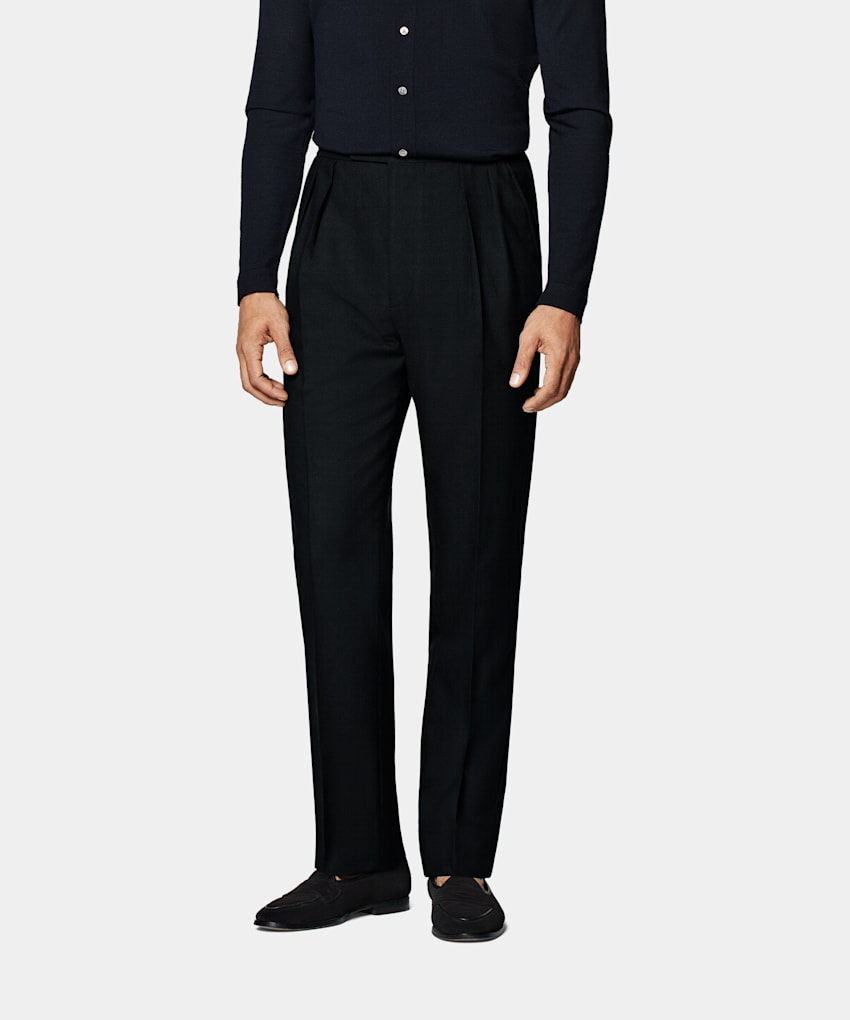 SUITSUPPLY Pure 4-Ply Traveller Wool by Rogna, Italy Black Pleated Mira Pants