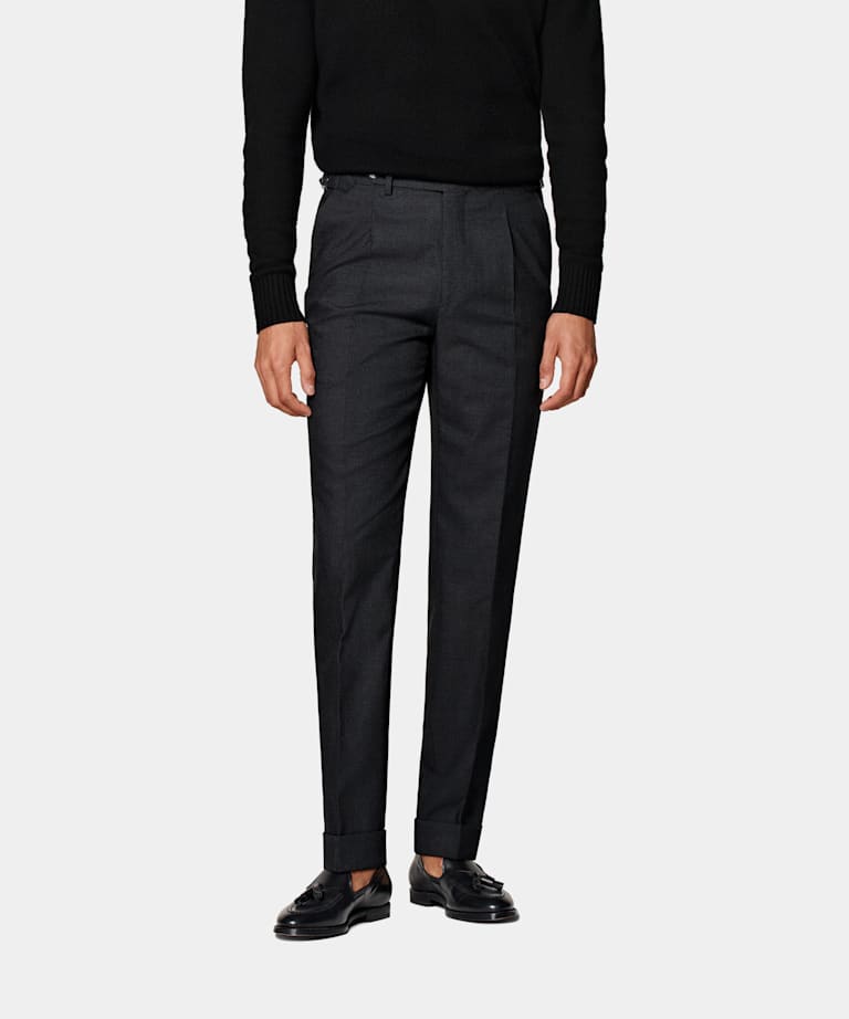 SUITSUPPLY All Season Pure 4-Ply Traveller Wool by Rogna, Italy Dark Grey Slim Leg Tapered Trousers