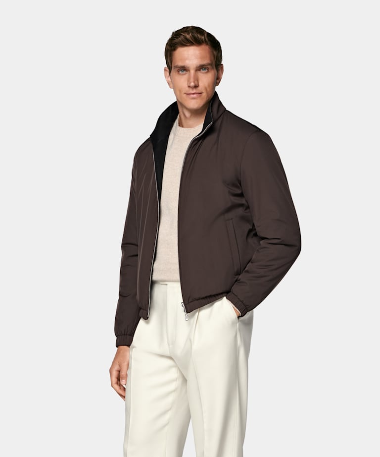 Chaqueta bomber reversible color marrón oscuro