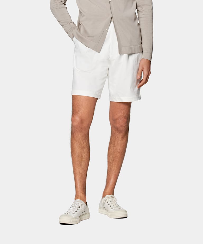 SUITSUPPLY Stretch Cotton by Di Sondrio, Italy Off-White Pleated Firenze Shorts