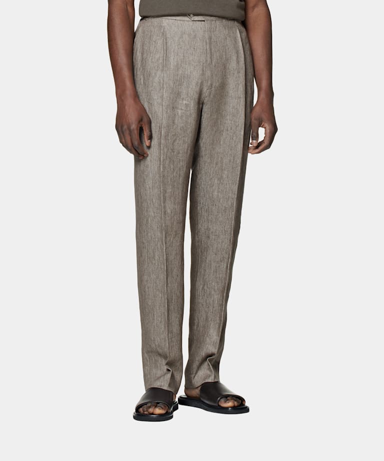 SUITSUPPLY Pure Linen by Solbiati, Italy  Taupe Pleated Duca Pants