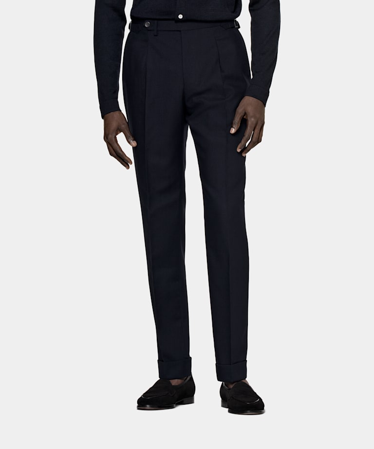 SUITSUPPLY Pure 4-Ply Traveller Wool by Rogna, Italy  Navy Pleated Vigo Pants