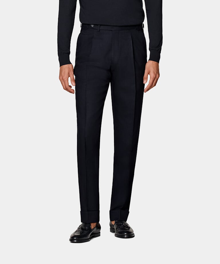 SUITSUPPLY All Season Pure 4-Ply Traveller Wool by Rogna, Italy Navy Slim Leg Tapered Trousers