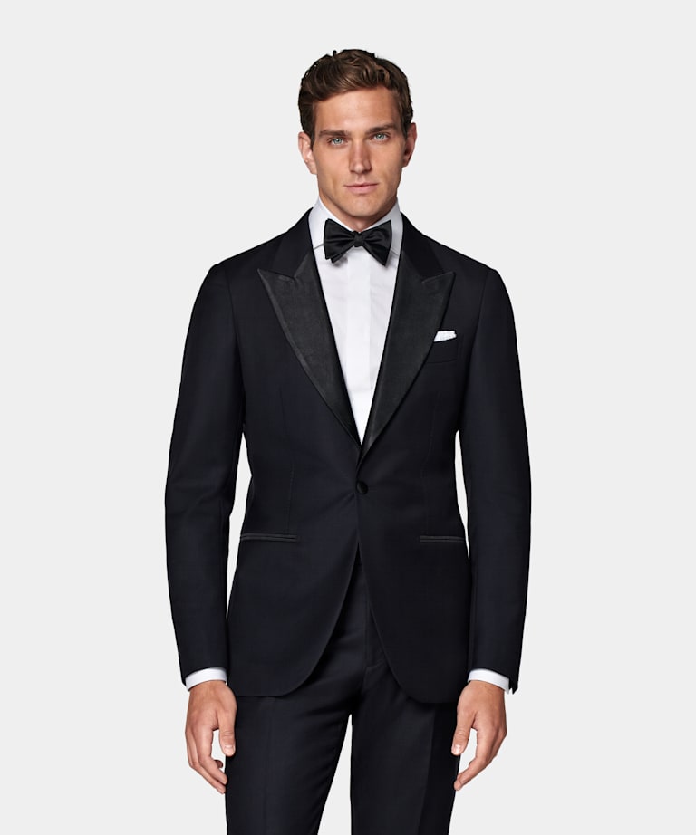  Navy Tailored Fit Lazio Tuxedo