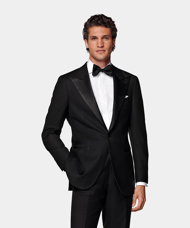 Esmoquin Havana negro corte Tailored