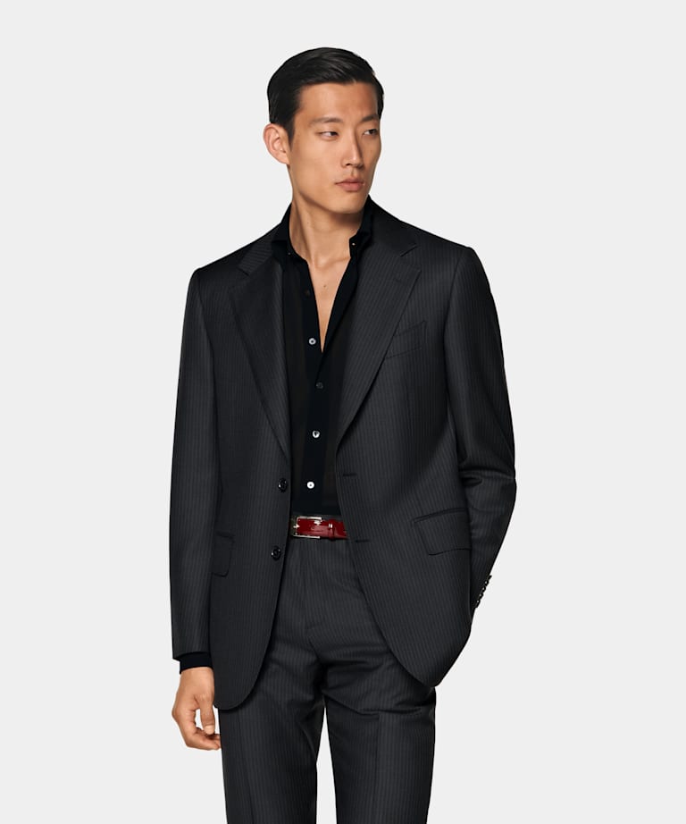 Traje Milano gris oscuro a rayas corte Tailored