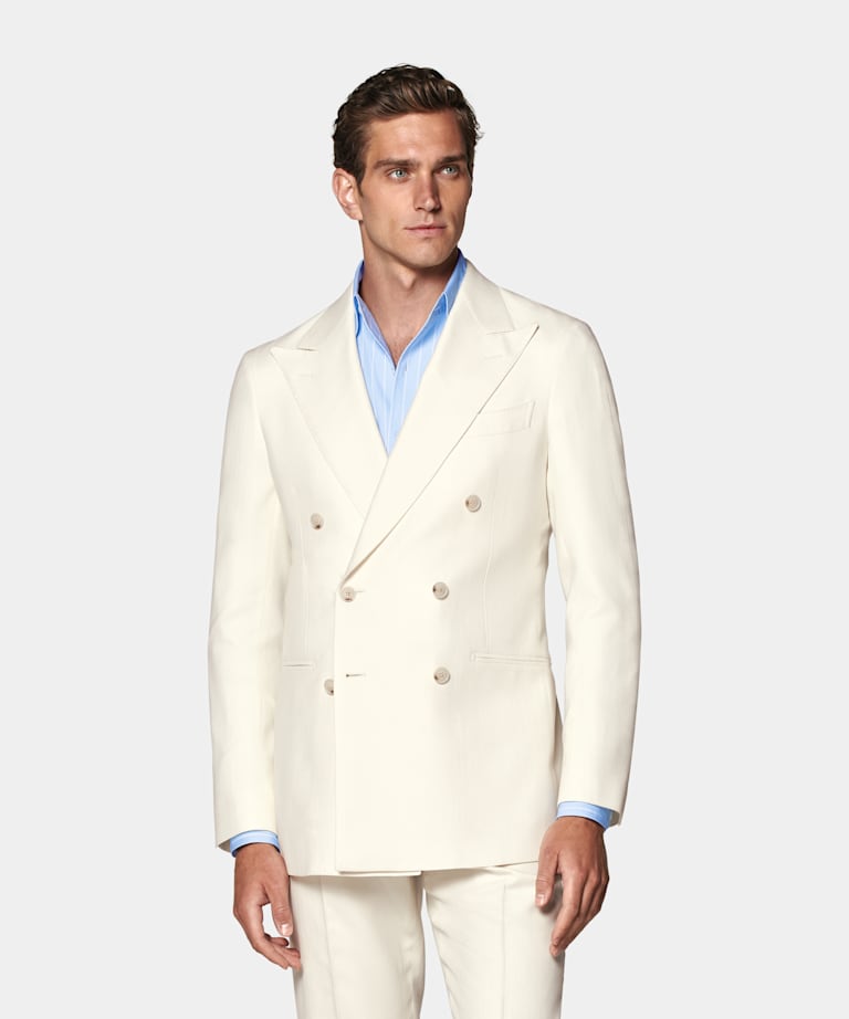 Traje Havana color crudo corte Tailored punto de espiga