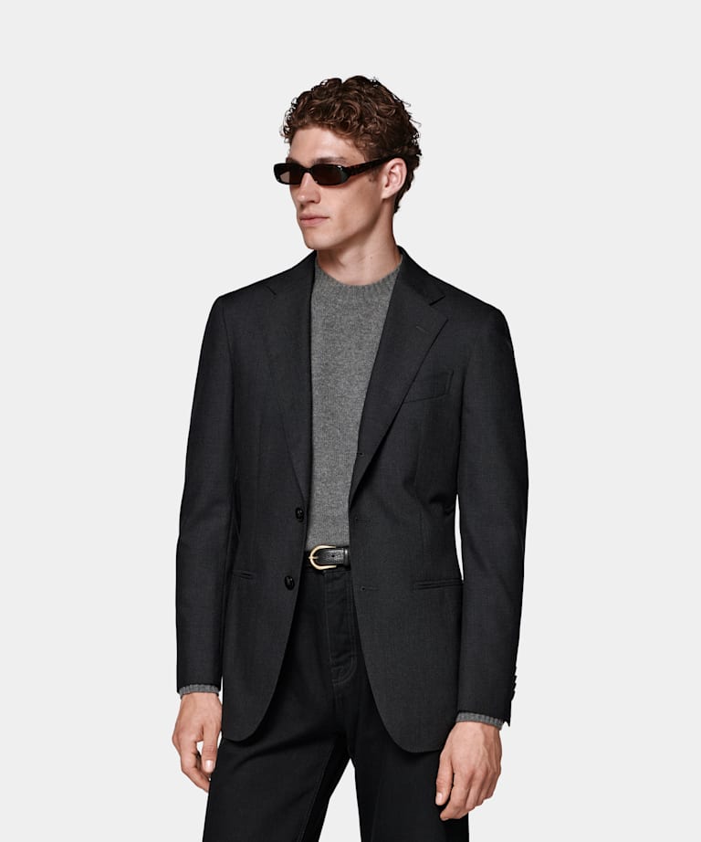 SUITSUPPLY All Season Wrinkle-Free 4-Ply Wool by Rogna, Italy Dark Grey Tailored Fit Havana Suit Jacket