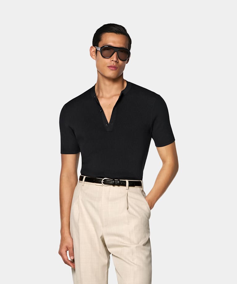 SUITSUPPLY Algod&oacute;n y seda Henley gris oscuro de manga corta con tejido canal&eacute;