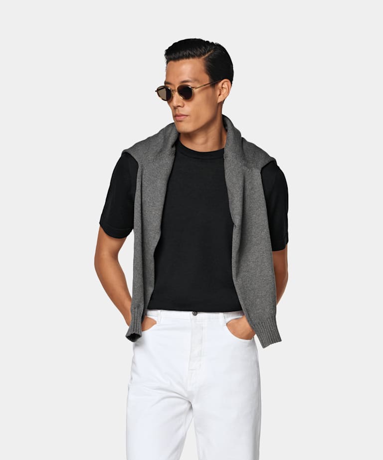 SUITSUPPLY Pure Cashmere Black Short Sleeve Crewneck