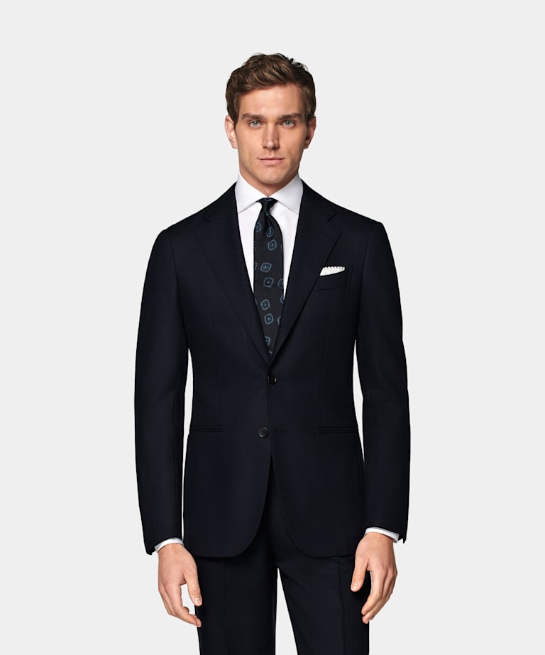 SUITSUPPLY Pure 4-Ply Traveller Wool by Rogna, Italy  Navy Tailored Fit Havana Suit