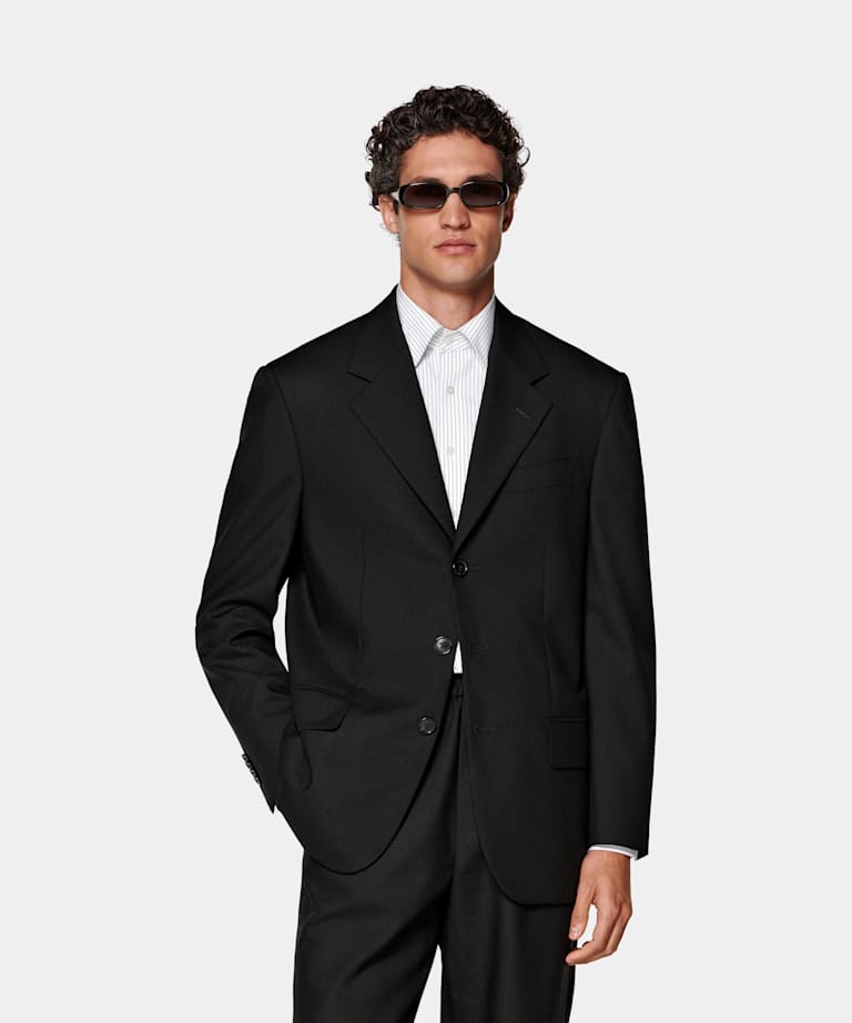 SUITSUPPLY All Season Wrinkle-Free 4-Ply Wool by Rogna, Italy Black Relaxed Fit Roma Suit