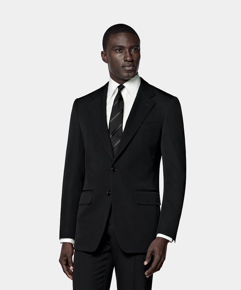 SUITSUPPLY All Season Wrinkle-Free 4-Ply Wool by Rogna, Italy Black Tailored Fit Milano Suit