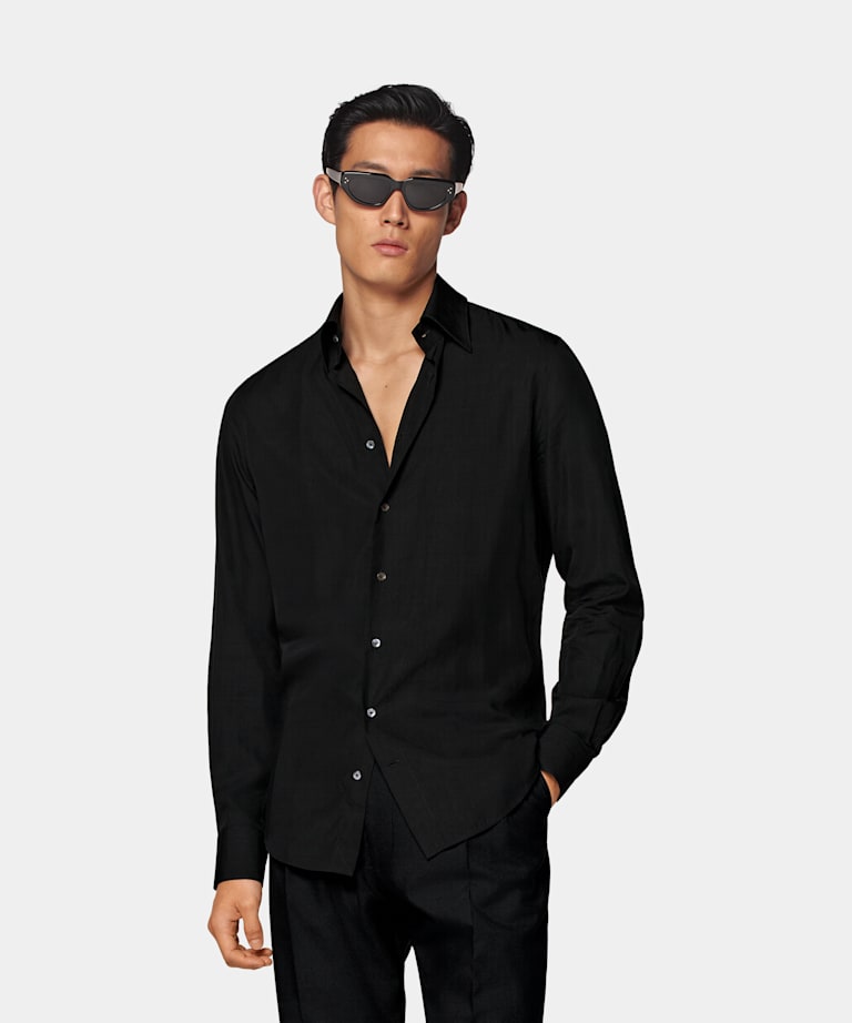 SUITSUPPLY Lyocell & Mulberry Silk by Albini, Italy Black Large Classic Collar Extra Slim Fit Shirt