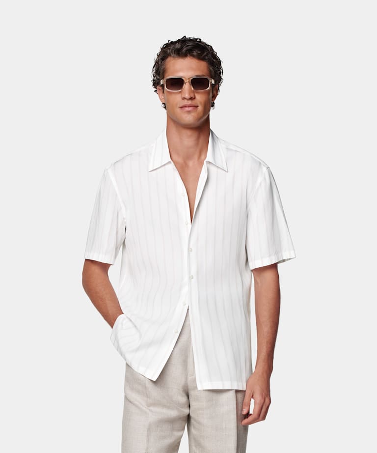 SUITSUPPLY Pure Lyocell by Albini, Italy White Striped Tailored Fit Short Sleeve Shirt