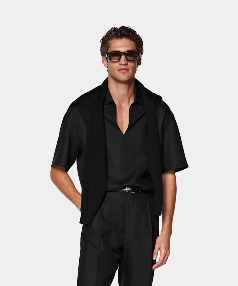 SUITSUPPLY Pure Linen by Baird McNutt, United Kingdom Black Linen Popover Shirt