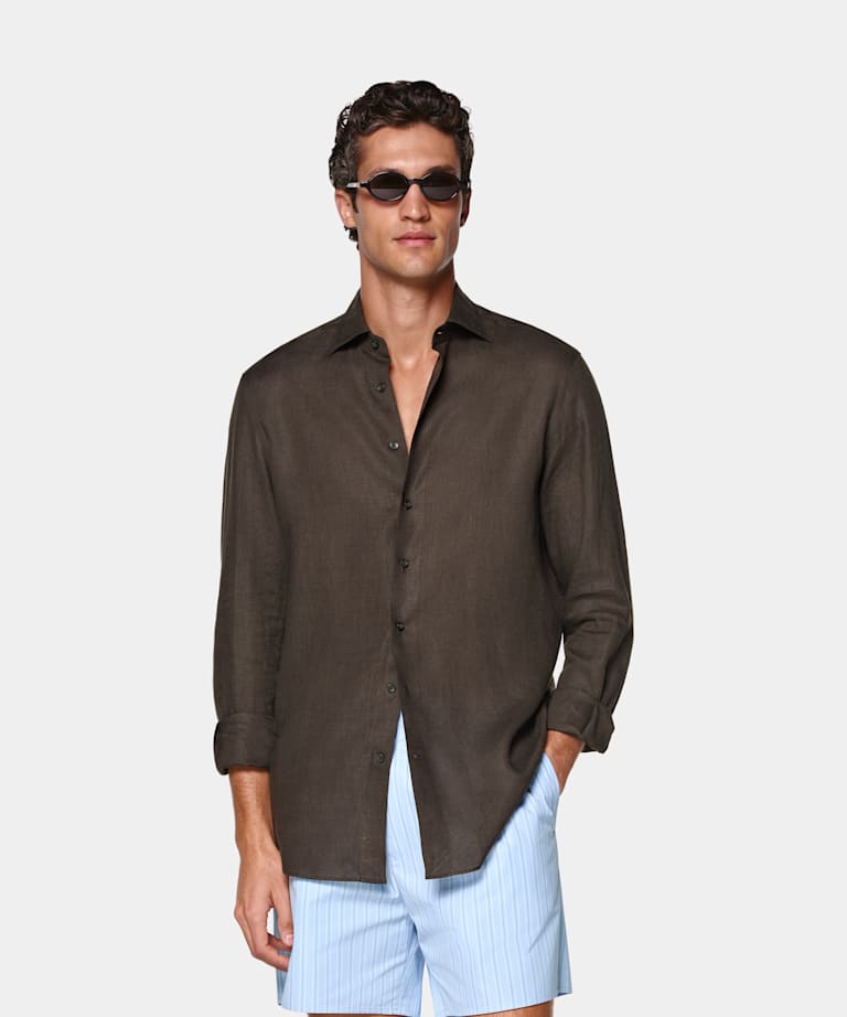 SUITSUPPLY Pure Linen de Baird McNutt, Reino Unido Dark Brown Linen Shirt