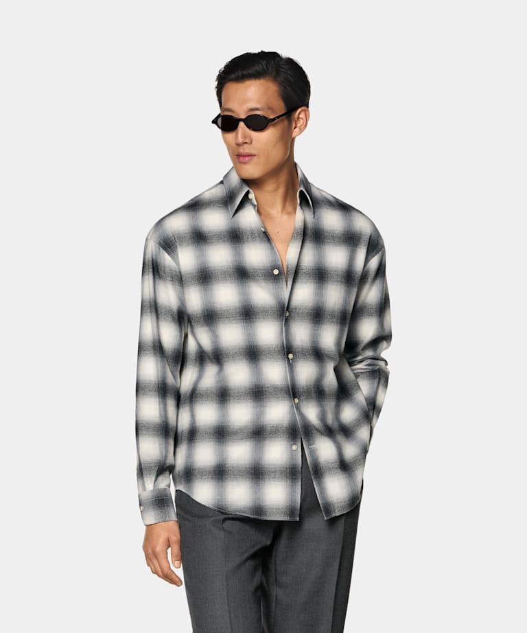SUITSUPPLY Coton et cachemire - Somelos, Portugal Chemise &agrave; carreaux gris fonc&eacute; en coton et cachemire