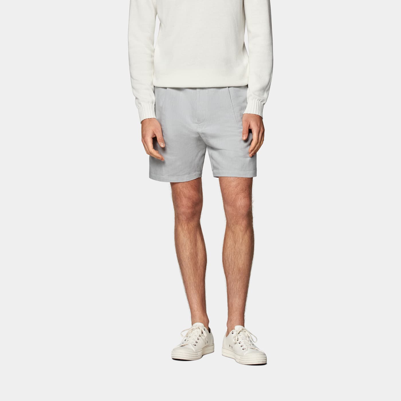 Suitsupply Light Grey Pleated Firenze Shorts In Gray