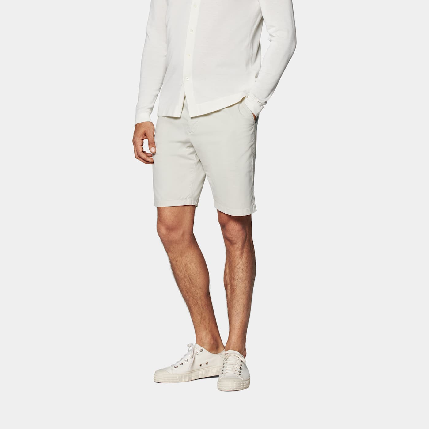 Suitsupply Sand Slim Leg Shorts