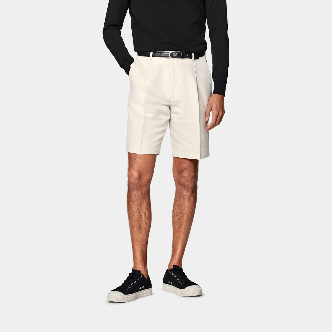 Suitsupply Sand Straight Leg Shorts