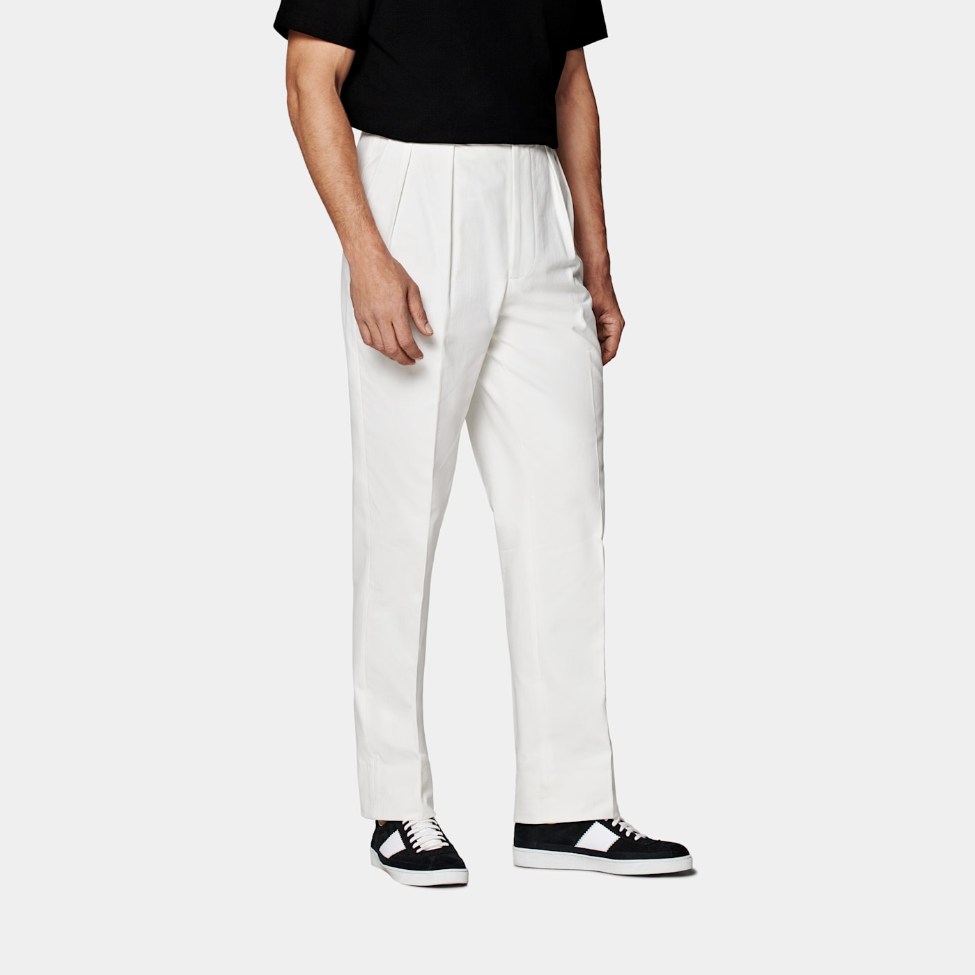 Suitsupply Off-white Pleated Mira Pants