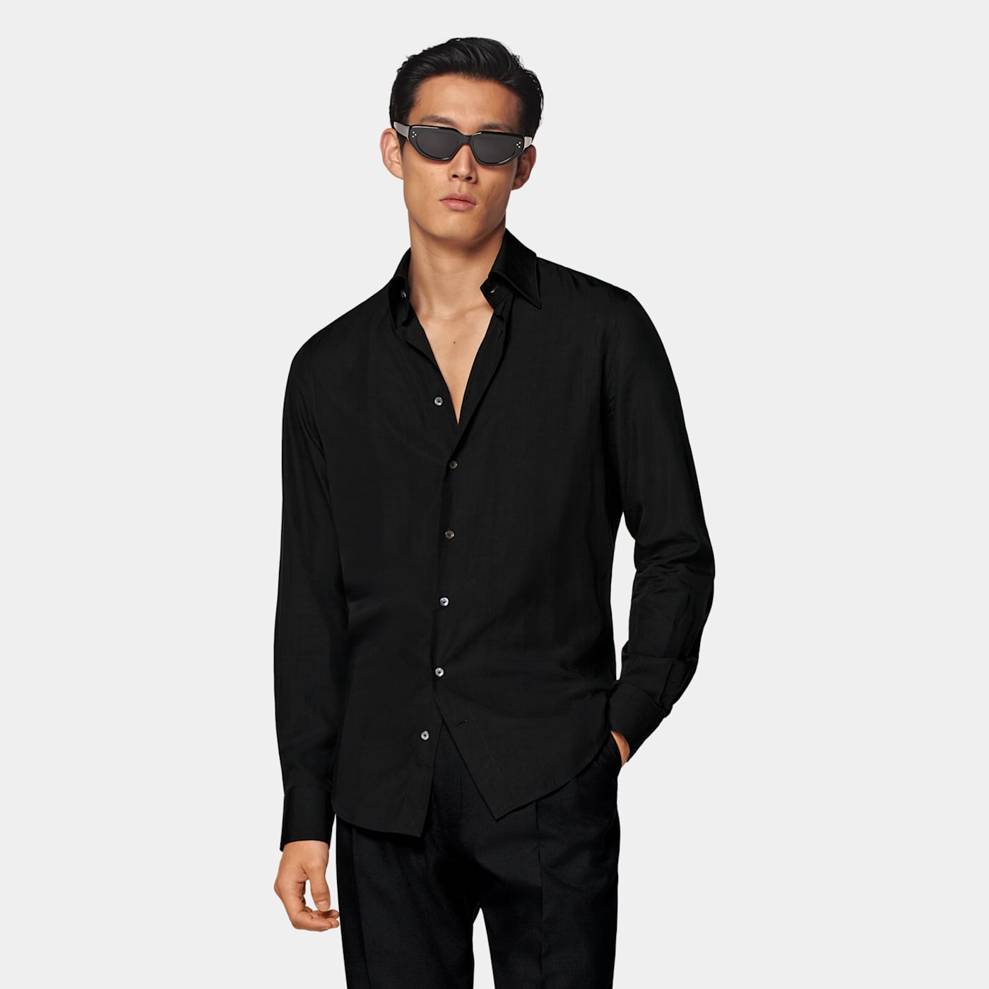 Suitsupply Black Large Classic Collar Slim Fit Shirt