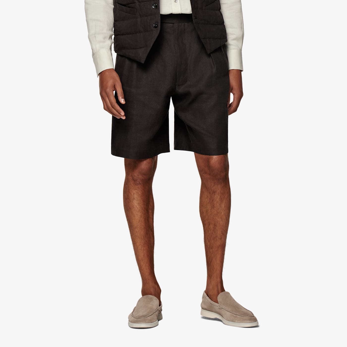 Suitsupply Dark Brown Pleated Mira Shorts