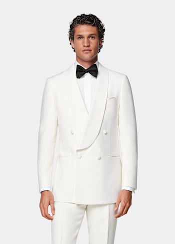 Esmoquin Milano color crudo corte Tailored