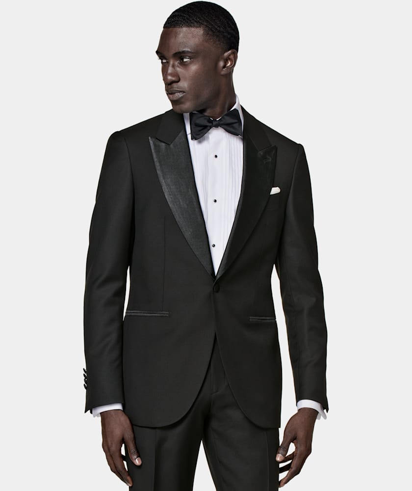 Buy Men Black Slim Fit Solid Formal Two Piece Suit Online - 758327