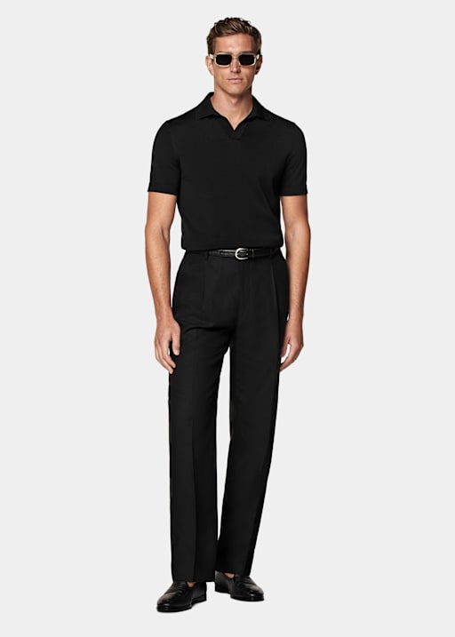 Polo negro sin botones