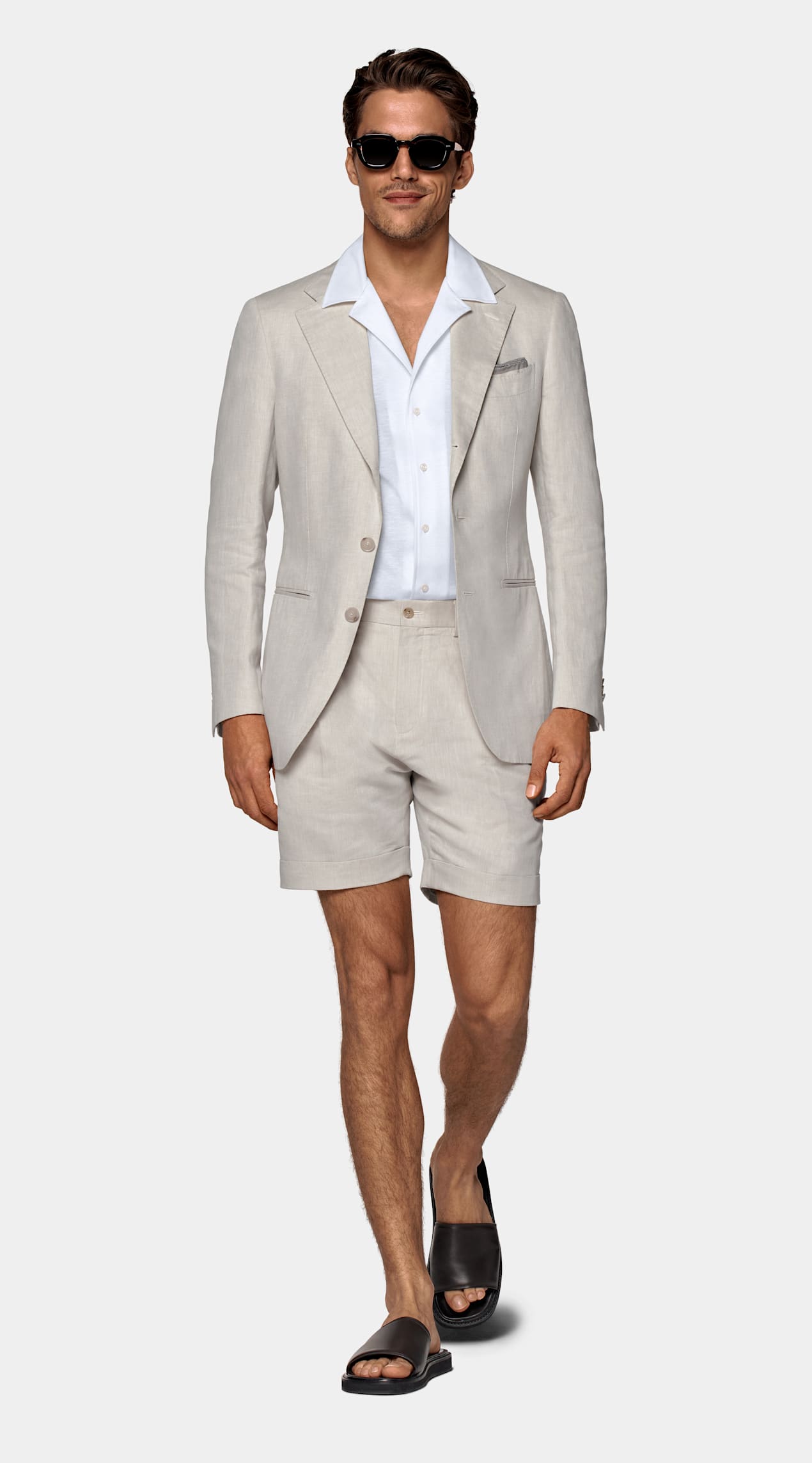https://cdn.suitsupply.com/image/upload/b_rgb:efefef,bo_300px_solid_rgb:efefef,c_pad,w_2600/b_rgb:efefef,c_pad,dpr_1,w_1270,h_2286,f_auto,q_auto,fl_progressive/products/Jackets/default/Summer/C3768_52.jpg