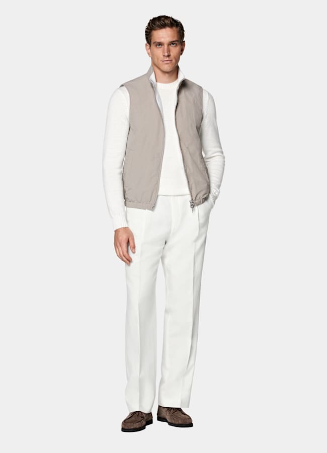 Light Taupe Reversible Vest in Technical Fabric | SUITSUPPLY