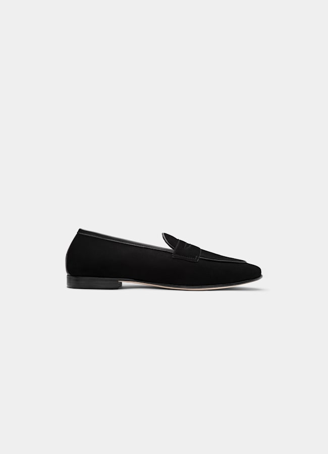 SUITSUPPLY Italian Calf Suede Black Loafer