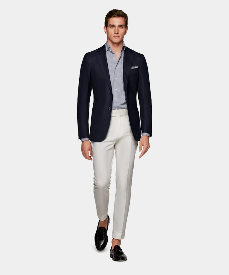 pants to wear with navy blue blazer