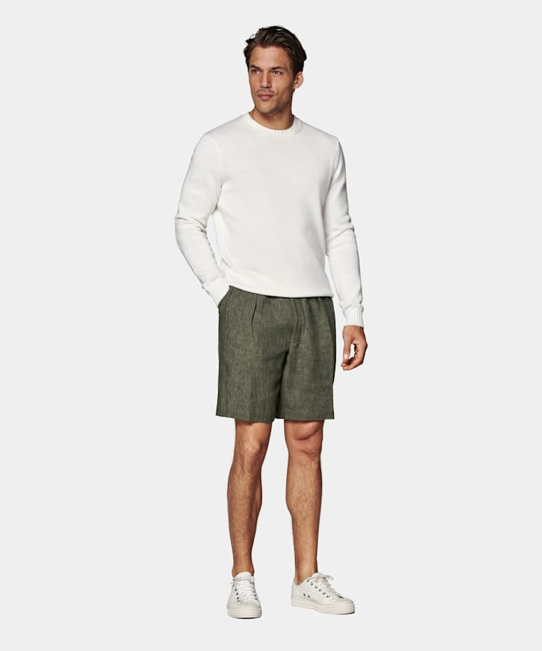 Mörkgröna shorts i straight leg-modell