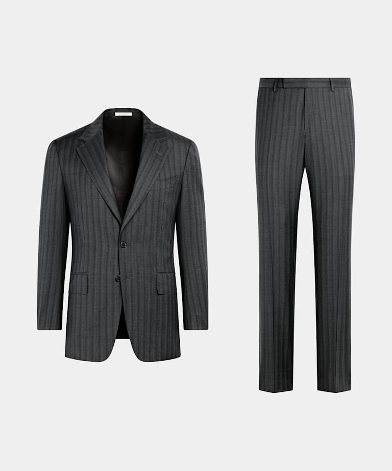 다크 그레이 스트라이프 테일러드 핏 Milano 수트