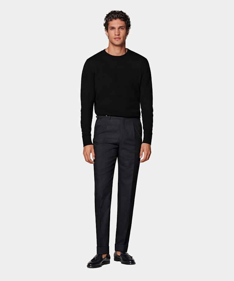 Pantaloni grigio scuro slim leg tapered