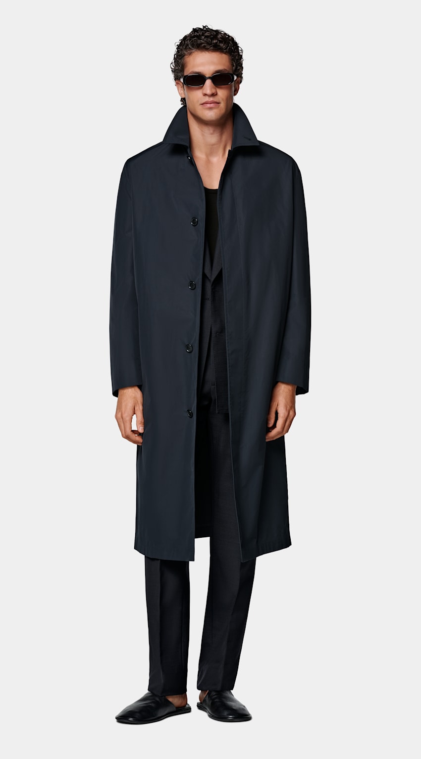 SUITSUPPLY 意大利 Lanificio Ermenegildo Zegna 生产的防泼溅技术面料面料 藏青色大衣