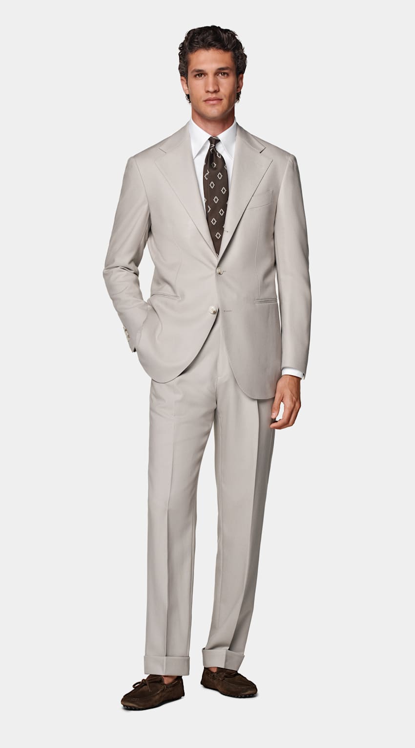 SUITSUPPLY All Season Pure 4-Ply Traveller Wool by Rogna, Italy Light Taupe Relaxed Fit Roma Suit