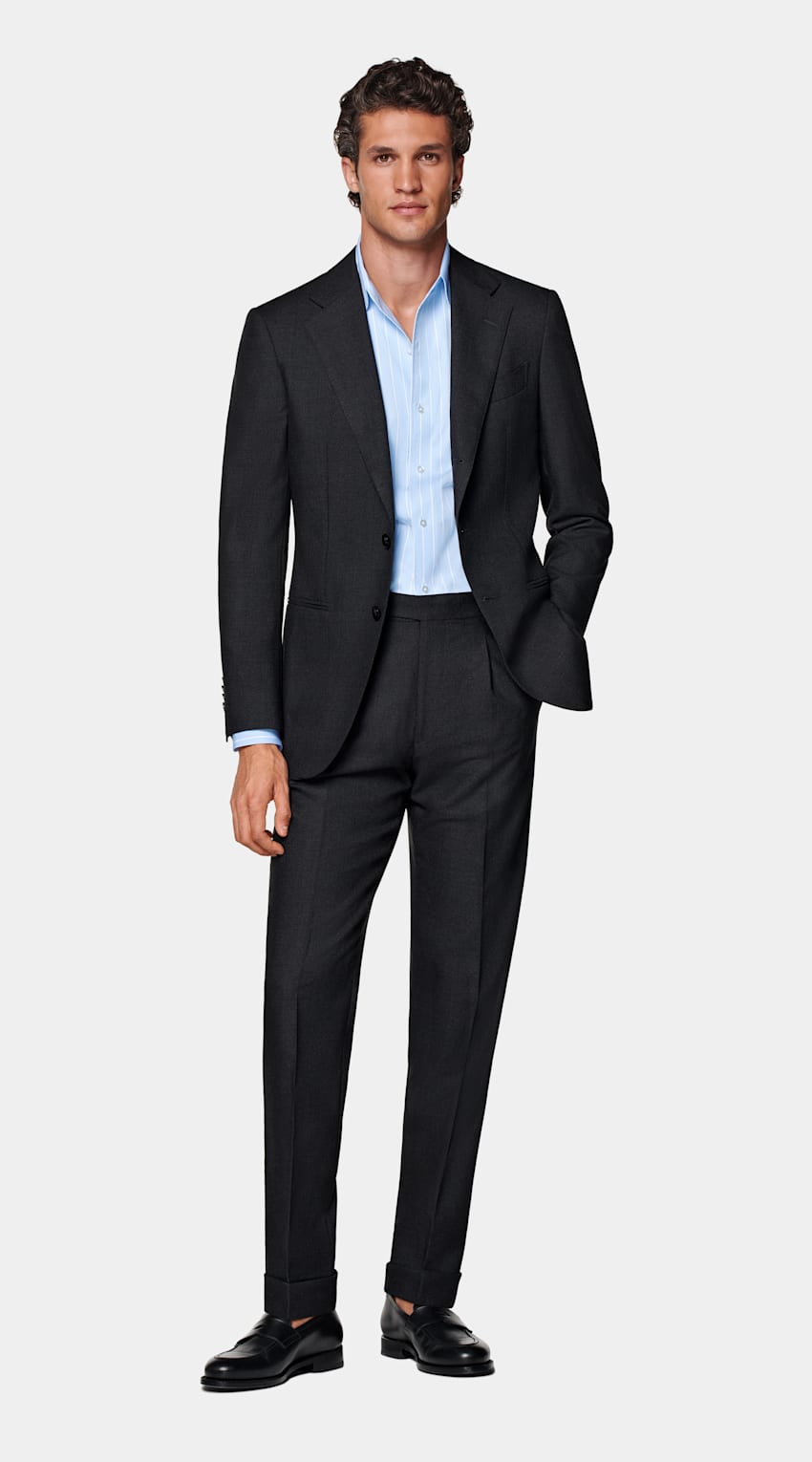 SUITSUPPLY All Season Pure 4-Ply Traveller Wool by Rogna, Italy Dark Grey Tailored Fit Havana Suit