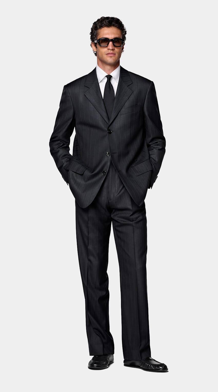 SUITSUPPLY All Season Wool Silk by Rogna, Italy Navy Herringbone Relaxed Fit Brera Suit