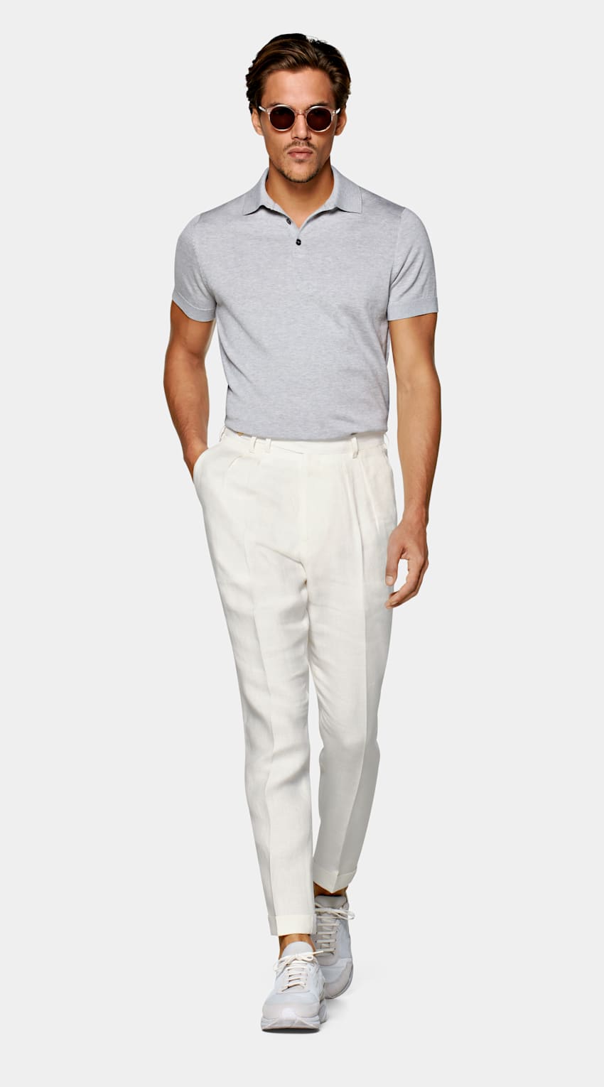 White Pleated Blake Trousers | Pure Linen | Suitsupply Online Store