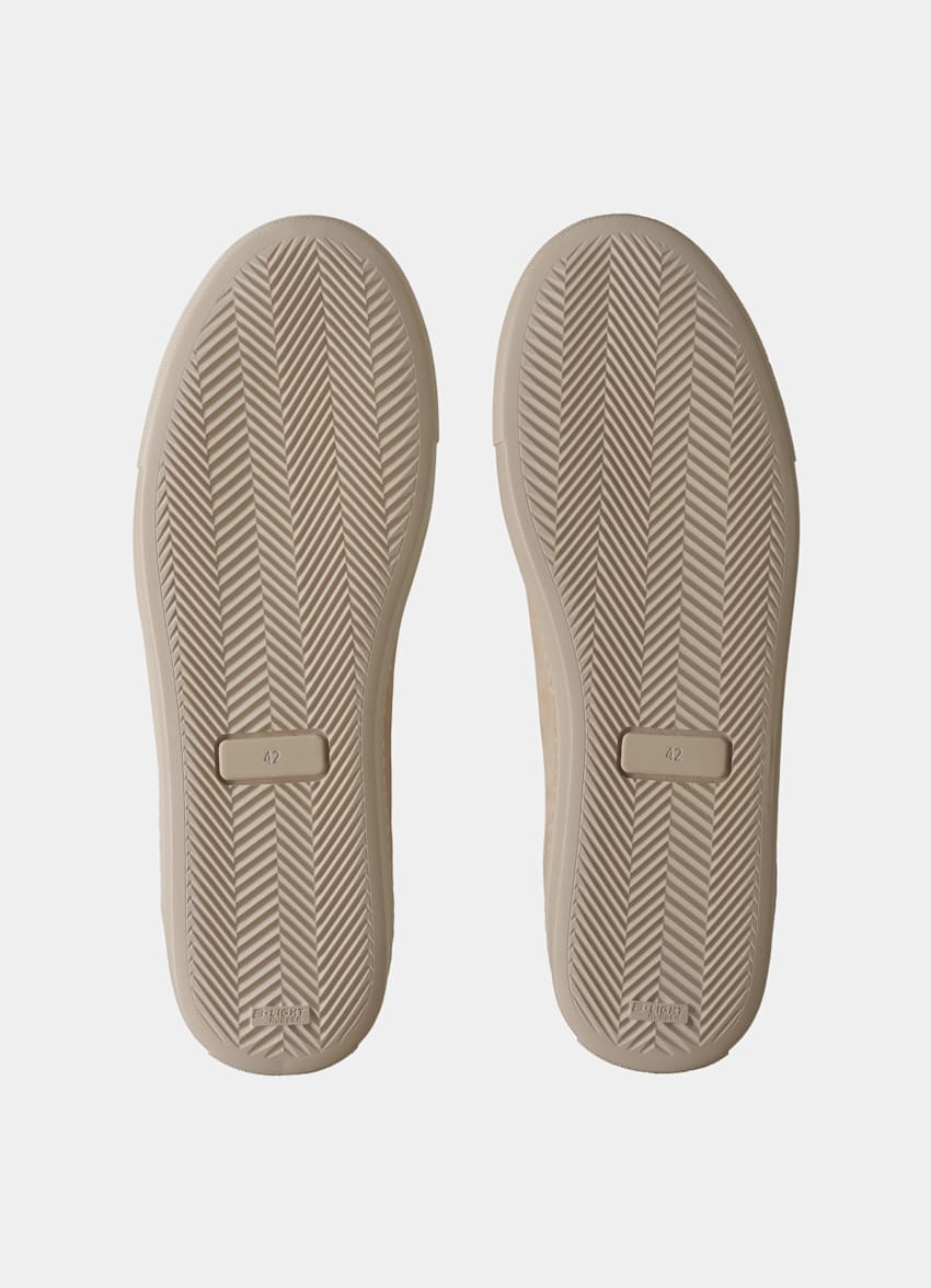 light brown nubuck