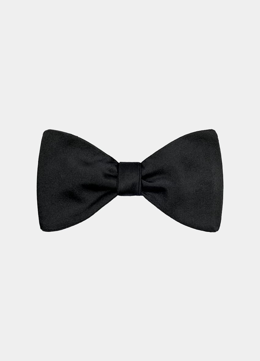 SUITSUPPLY Pure Silk Black Self-tie Bow Tie
