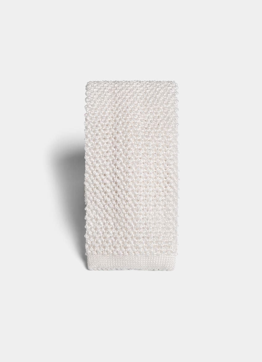 White Knitted Tie in Pure Silk | SUITSUPPLY US