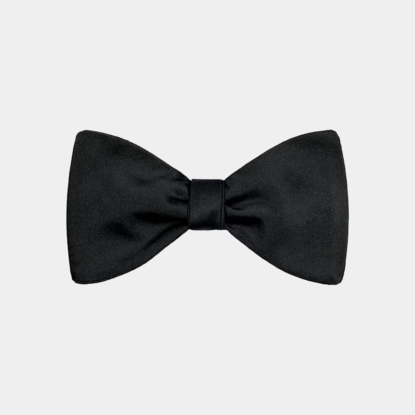 SUITSUPPLY Pure Silk Black Self-tie Bow Tie