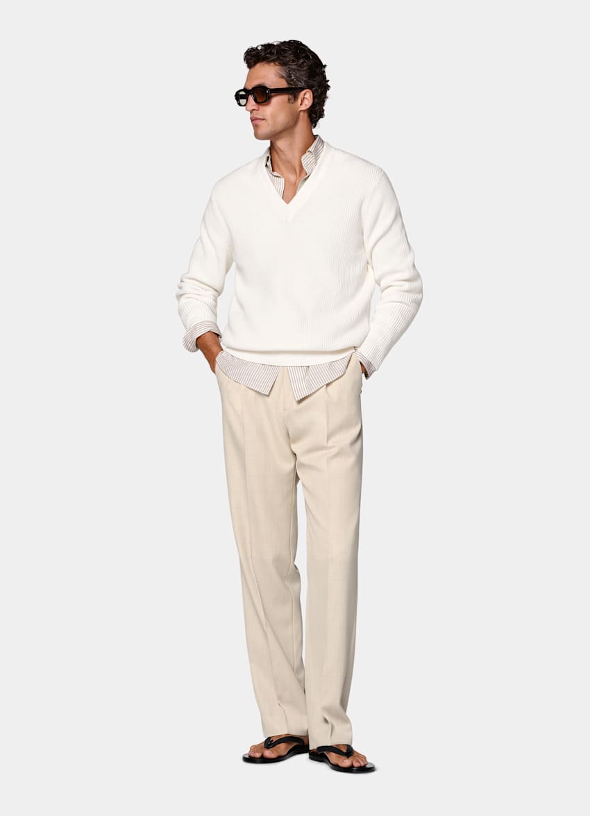 Ribbad benvit v-ringad