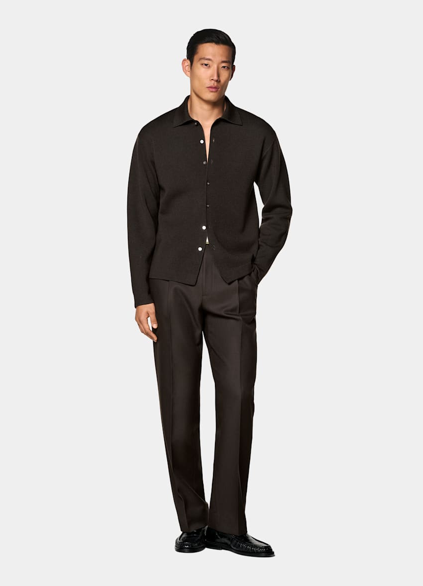 Cardigan polo marrone scuro a maniche lunghe