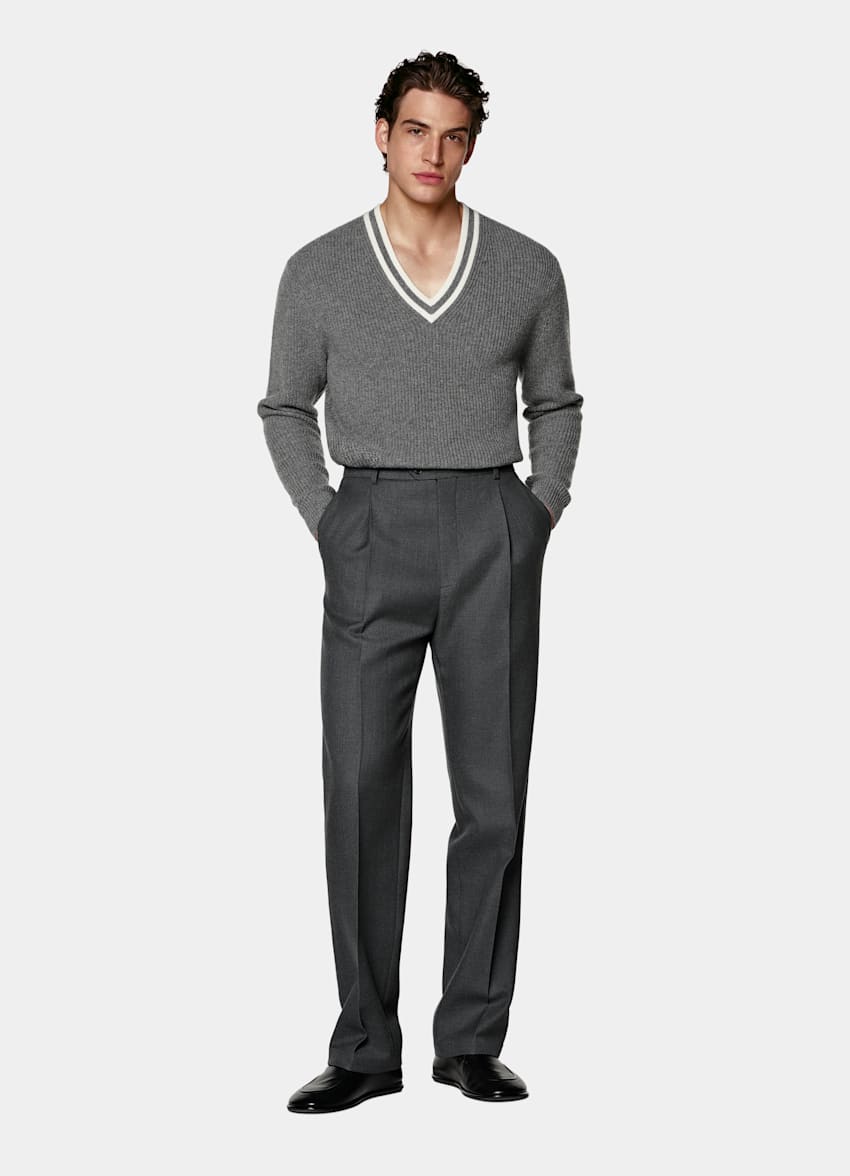 Col V gris moyen